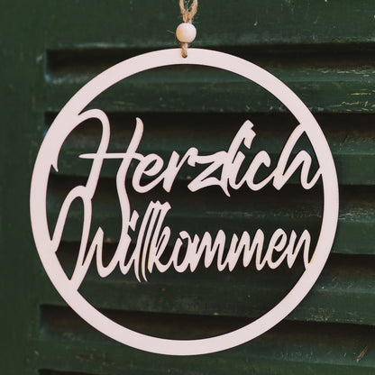 Trockenblumenkranz  Herzlich Willkommen Schriftzug