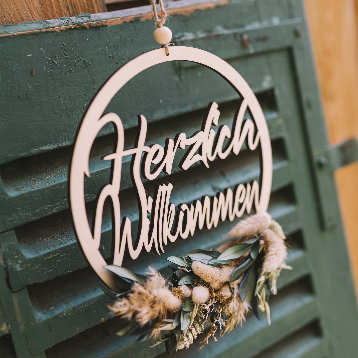 Trockenblumenkranz  Herzlich Willkommen Schriftzug