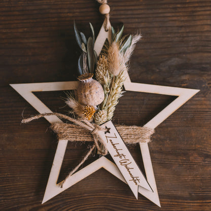 Weihnachtsterne mit Trockenblumen  Pappelsperrholz